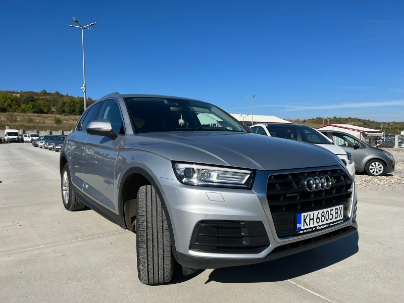 Audi Q5 2.0tdi, снимка 8 - Автомобили и джипове - 38109643