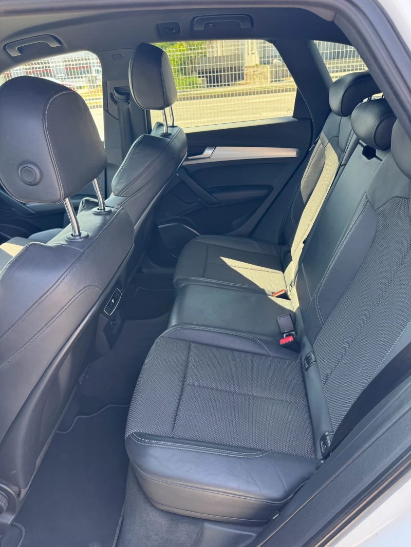 Audi Q5, снимка 7 - Автомобили и джипове - 52894212