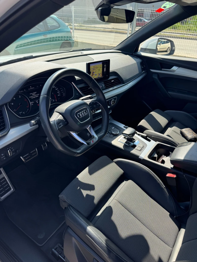 Audi Q5, снимка 10 - Автомобили и джипове - 52894212