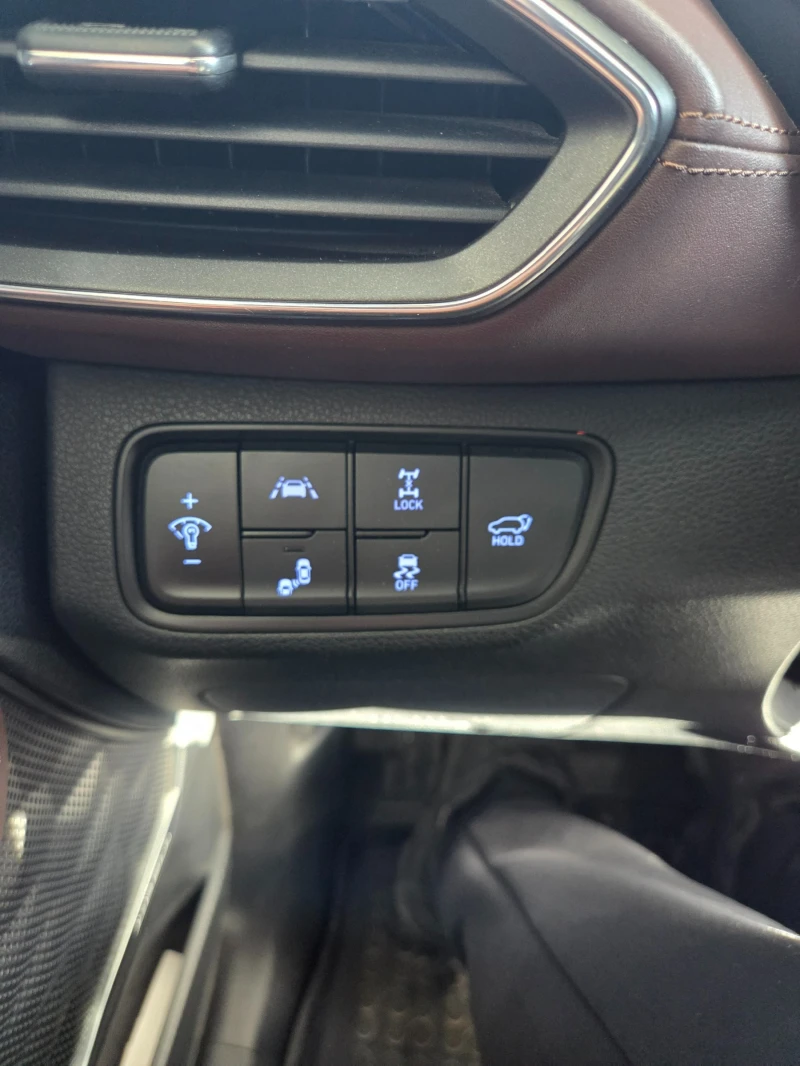 Hyundai Santa fe 4x4, снимка 9 - Автомобили и джипове - 52473400