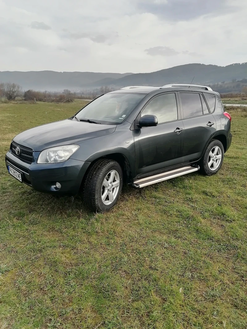 Toyota Rav4 2.0, снимка 12 - Автомобили и джипове - 52442279