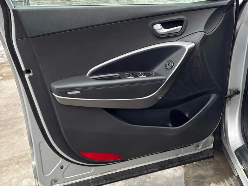 Hyundai Santa fe * Premium * CARFAX * ЦЕНА ДО БГ, снимка 12 - Автомобили и джипове - 52869861