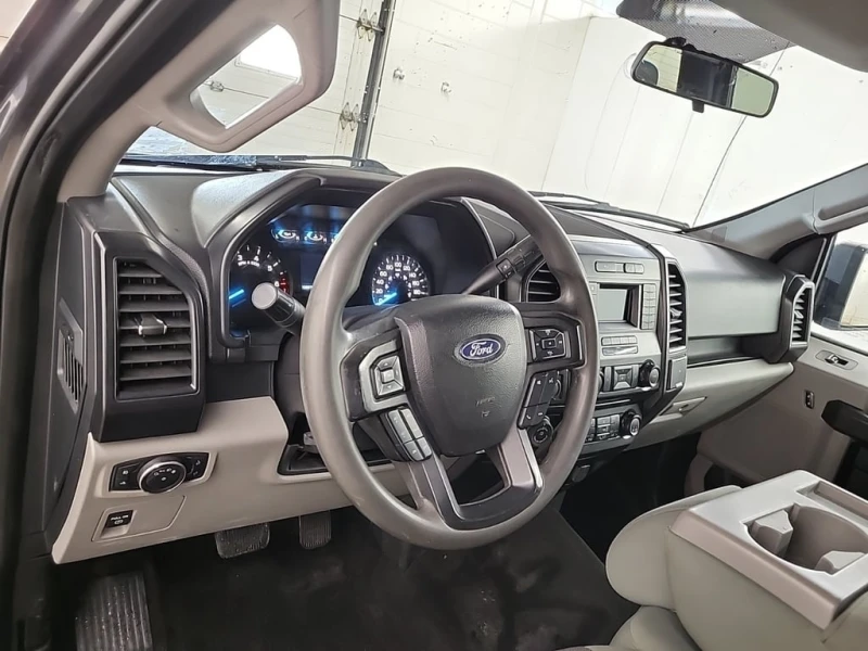 Ford F150 2018 * XLT CREW CAB STD BED * ОТ ПРЕДТАВИТЕЛСТВО, снимка 10 - Автомобили и джипове - 53201506