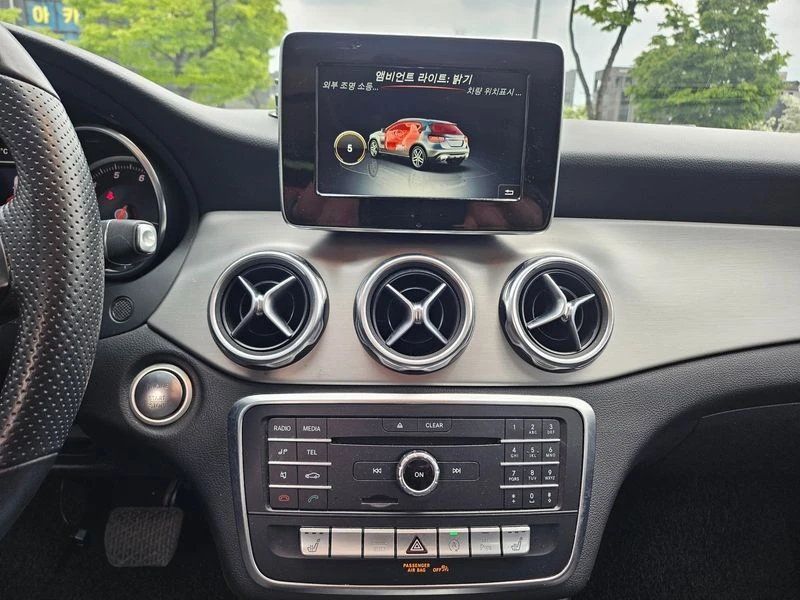 Mercedes-Benz GLA 220 2.2 Automatic, снимка 17 - Автомобили и джипове - 55751289