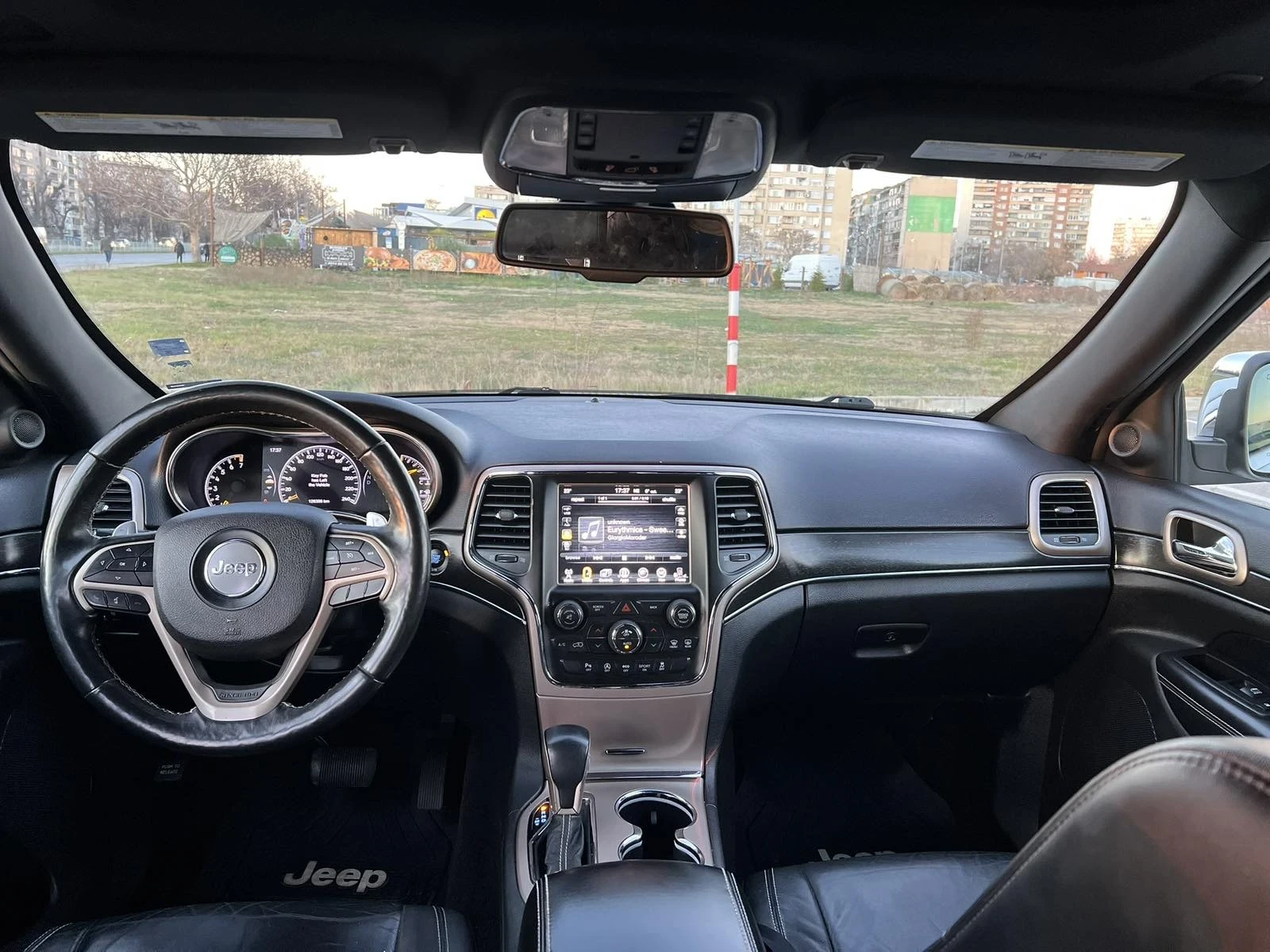 Jeep Grand cherokee 3.6/8 ск ZF - изображение 7