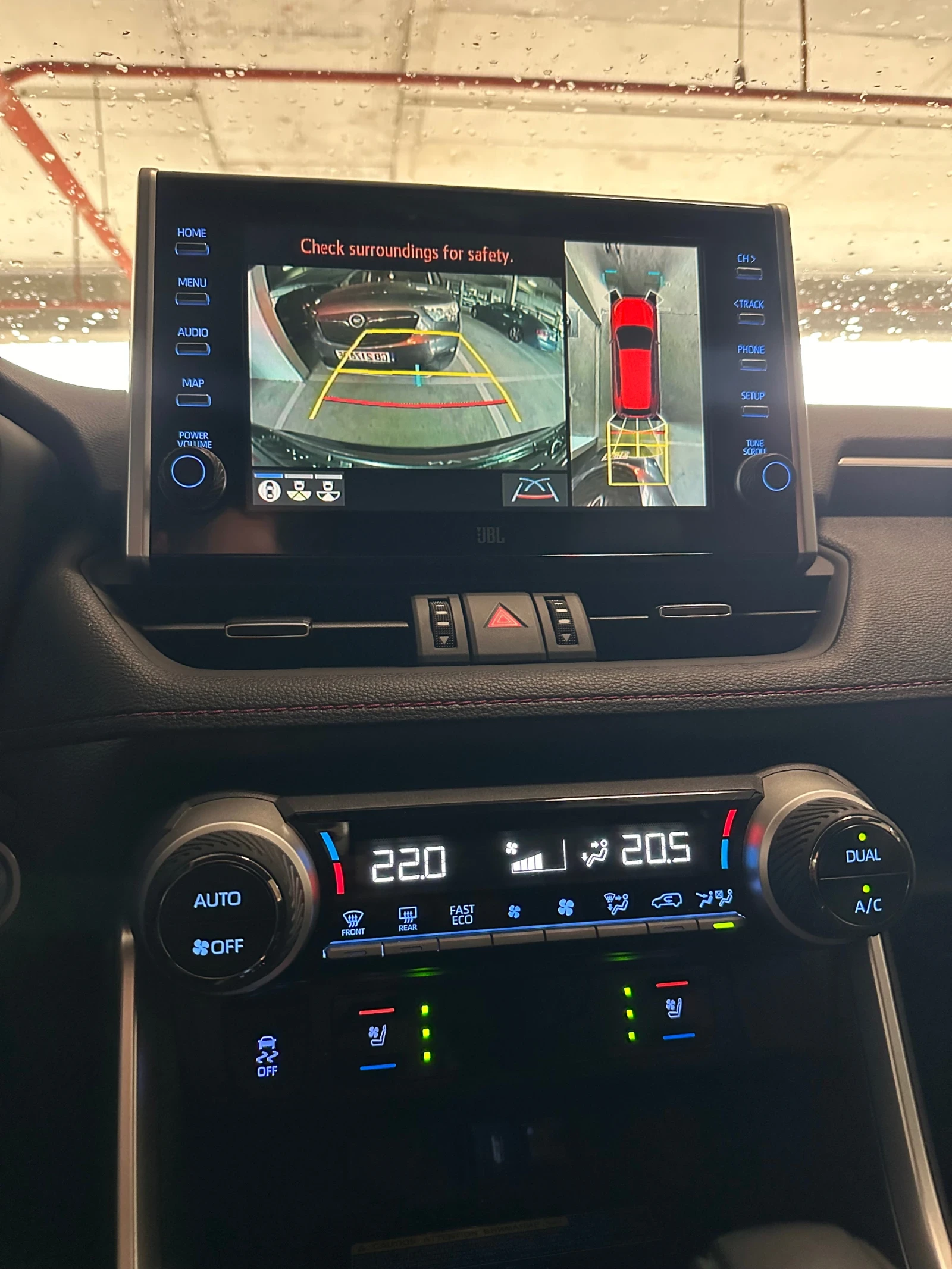 Toyota Rav4 Plug-In   Premium Bi-Tone | Mobile.bg   16