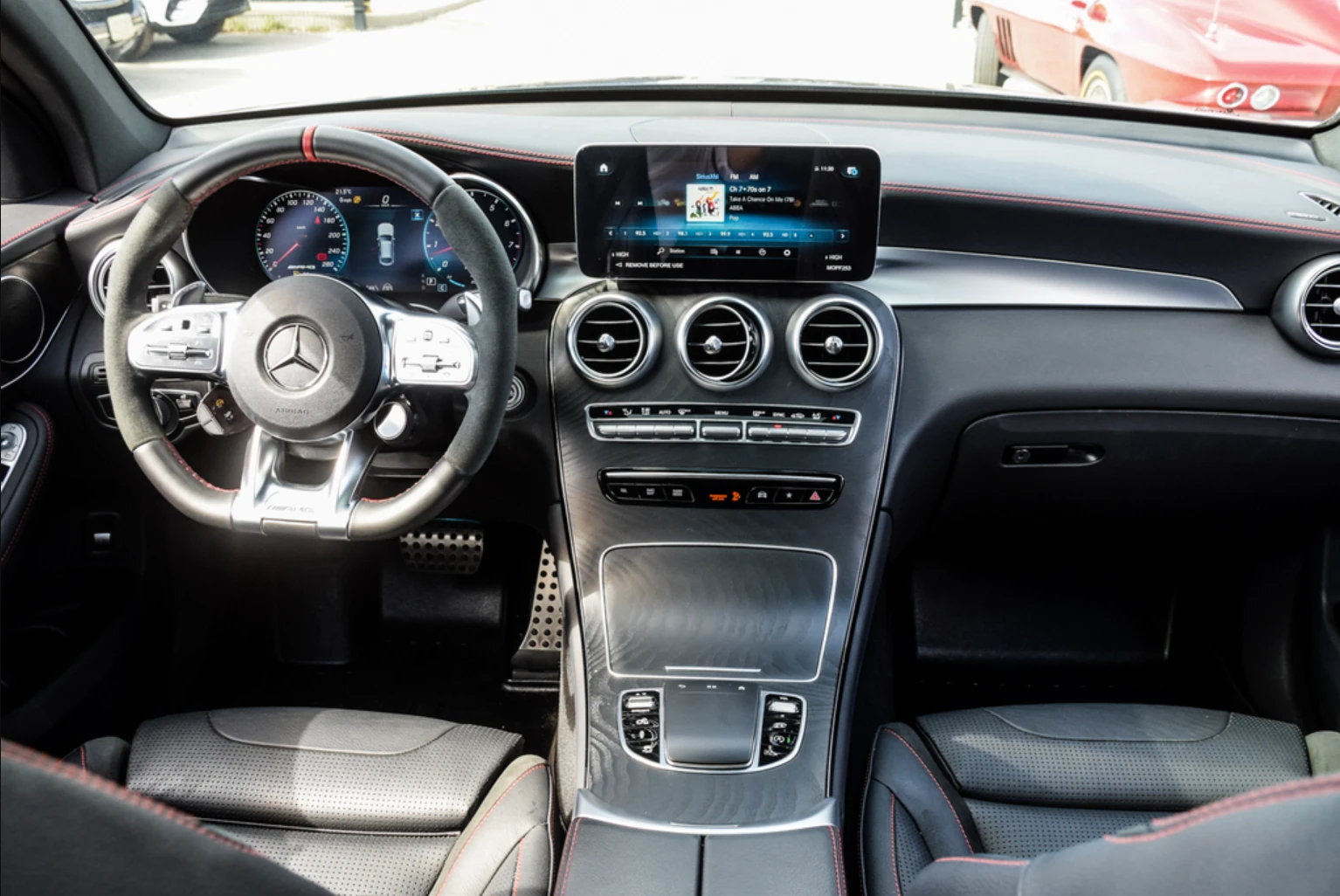 Mercedes-Benz GLC 43 AMG 2022 Mercedes-Benz AMG GLC 43 4MATIC - изображение 10