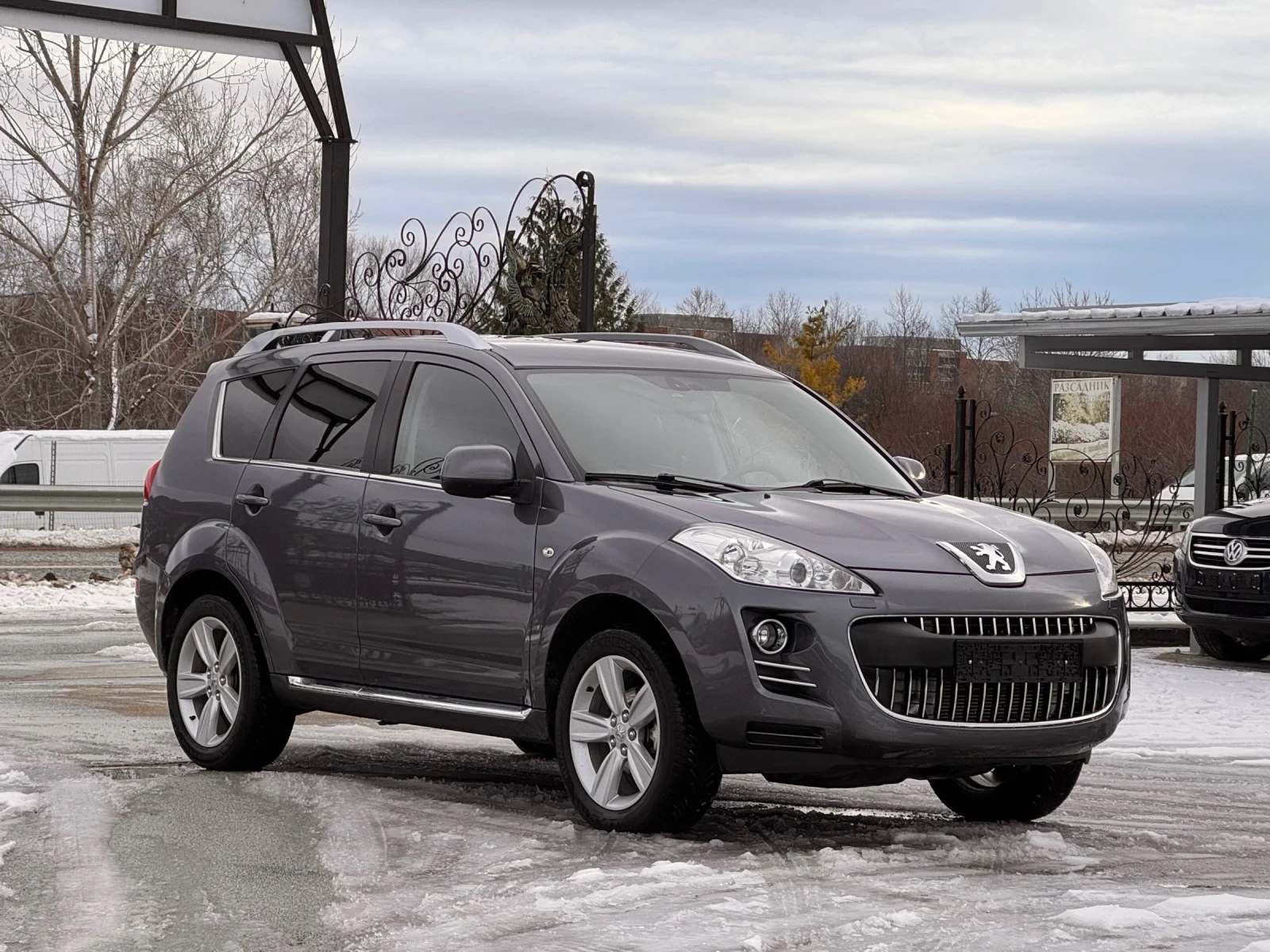 Peugeot 4007 2.2HDI ИТАЛИЯ 4х4 6+ 1 КОЖА НАВИ - изображение 4