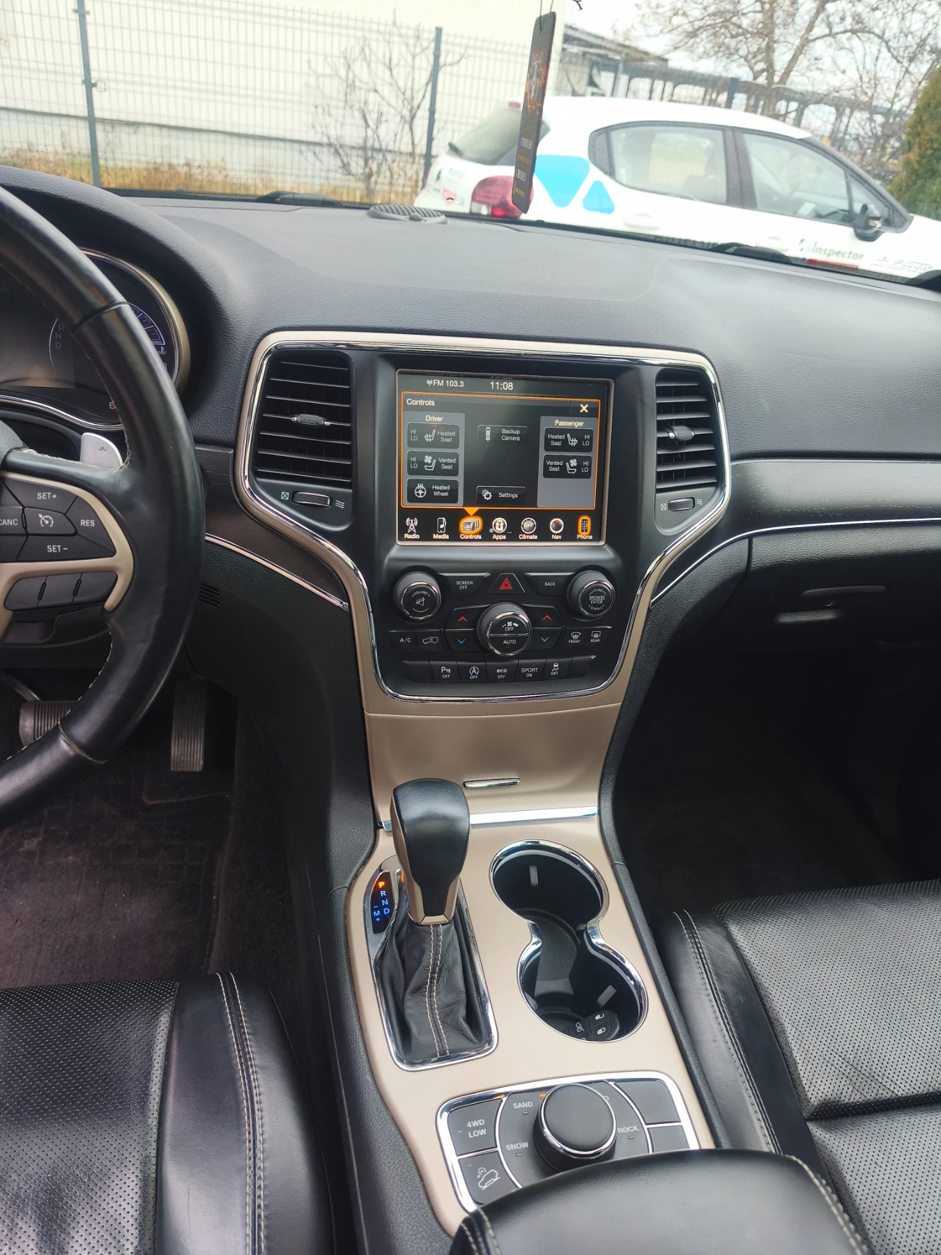 Jeep Grand cherokee, снимка 8 - Автомобили и джипове - 53760735