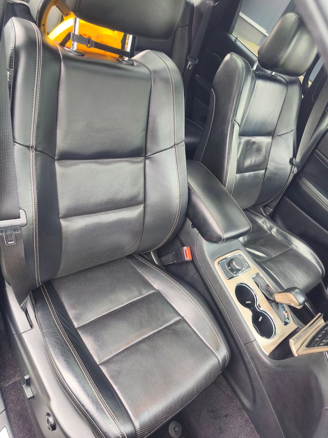 Jeep Grand cherokee, снимка 11 - Автомобили и джипове - 53760735