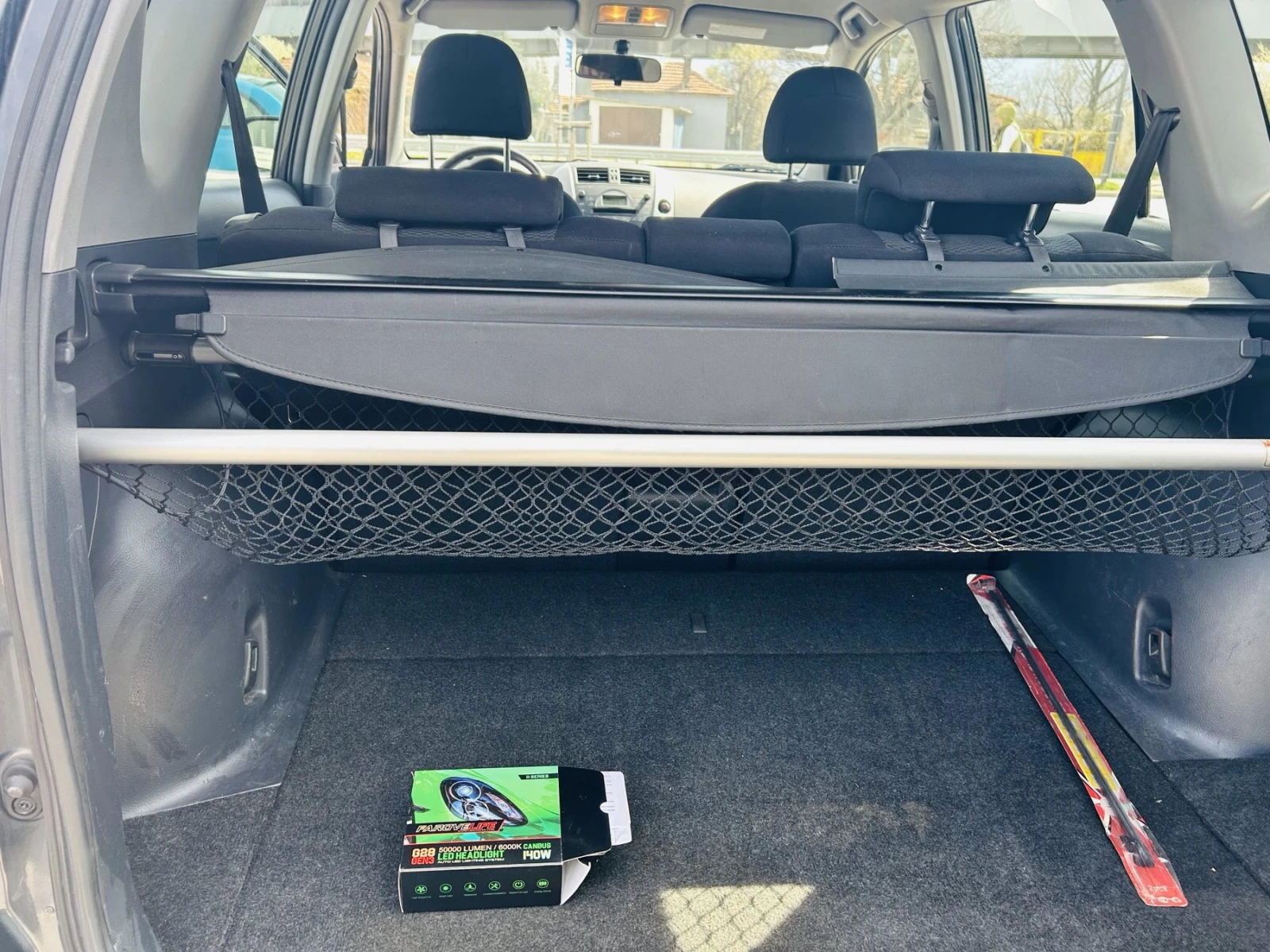 Toyota Rav4 2.2 D-4D, снимка 14 - Автомобили и джипове - 54127112