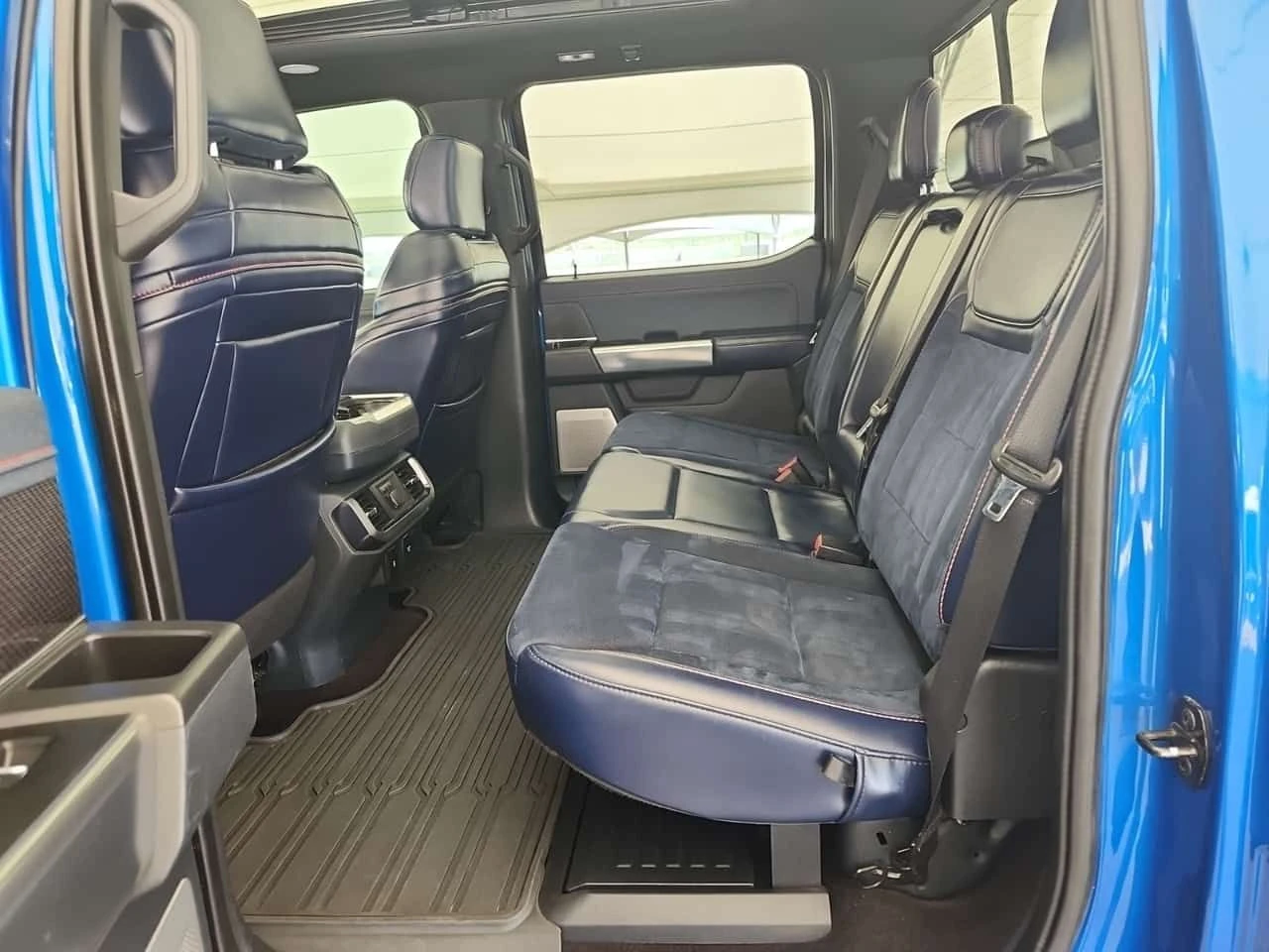 Ford F150 * RAPTOR CREW CAB* АВТОКРЕДИТ БЕЗ ПЪРВОНАЧАЛНА* , снимка 12 - Автомобили и джипове - 54530490
