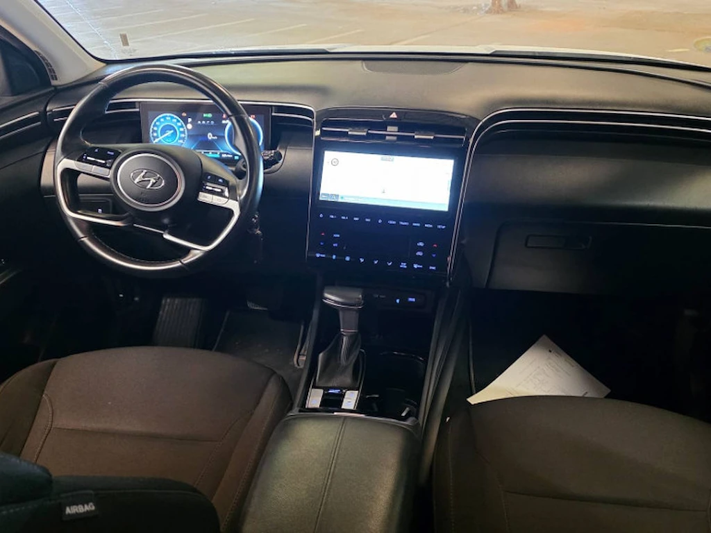 Hyundai Tucson 1.6 CRDI 136ch Hybrid 48V Business DCT7, снимка 5 - Автомобили и джипове - 54799810