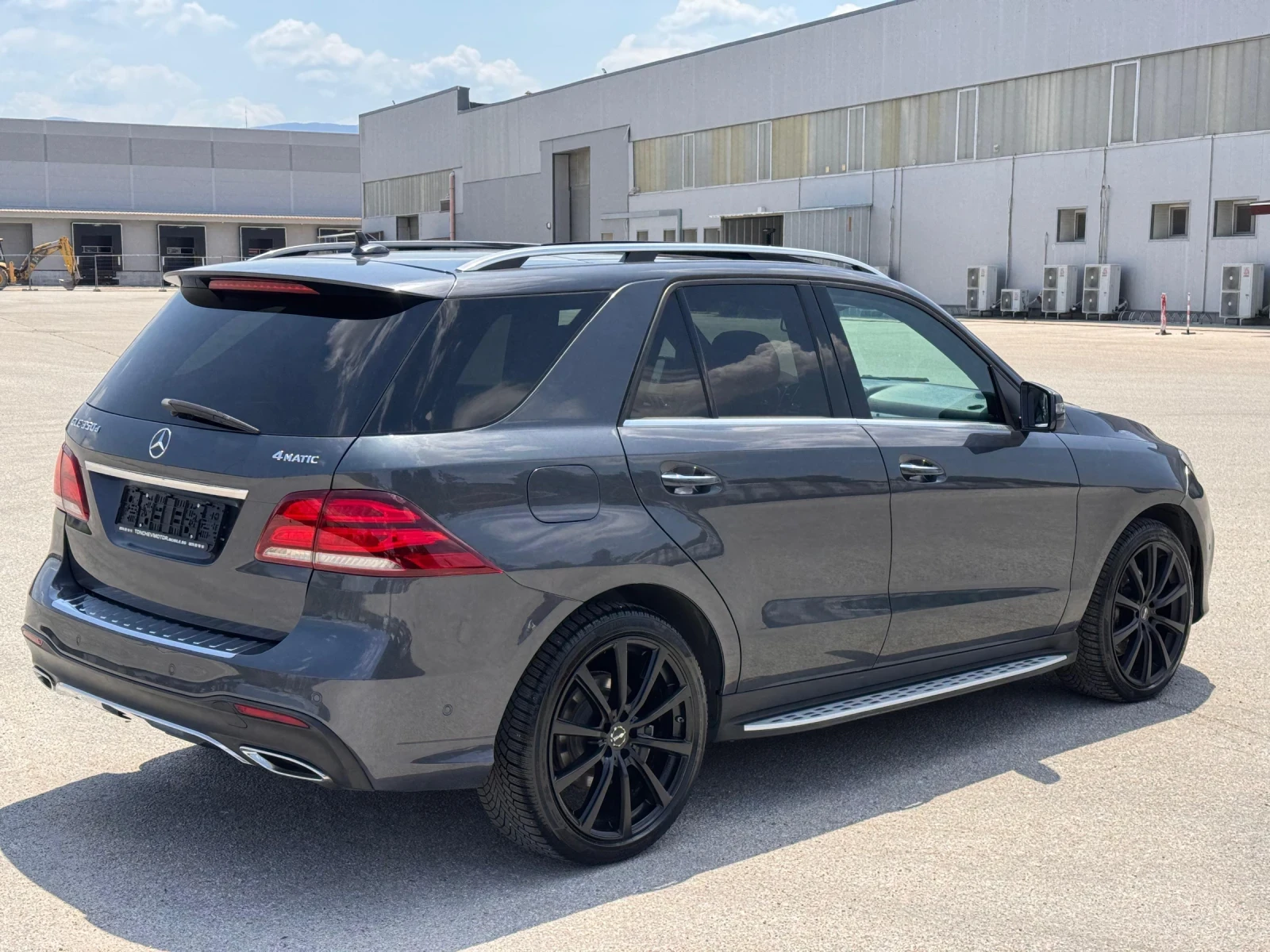 Mercedes-Benz GLE 350 3xTV AMG Full MaX Панорама Дистроник, снимка 7 - Автомобили и джипове - 55076067