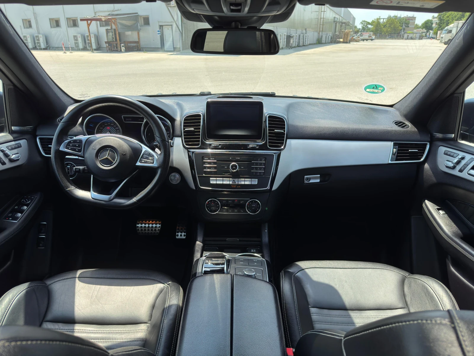 Mercedes-Benz GLE 350 3xTV AMG Full MaX Панорама Дистроник, снимка 9 - Автомобили и джипове - 55076067