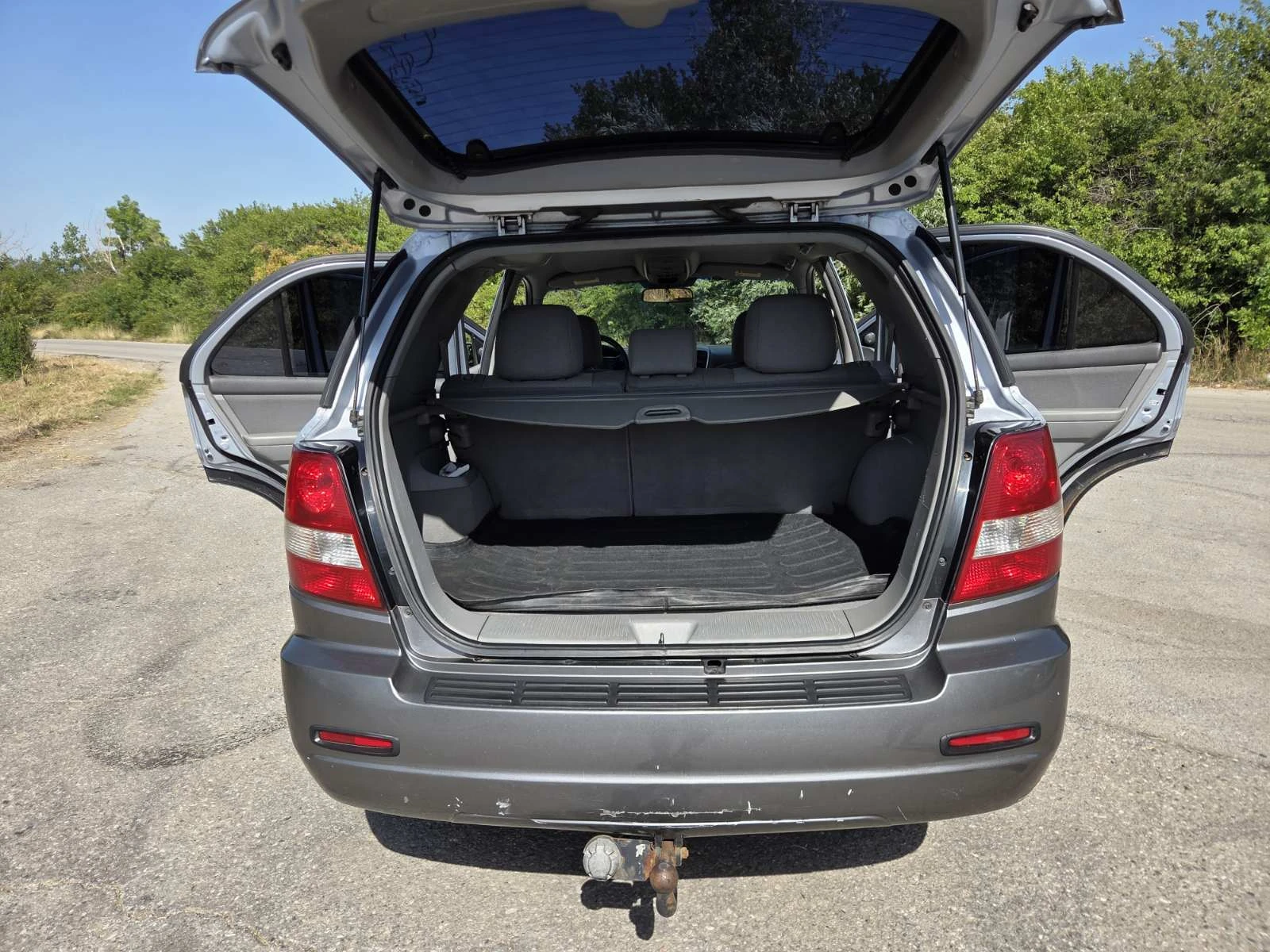 Kia Sorento 2.5 CRDI, снимка 7 - Автомобили и джипове - 55425962