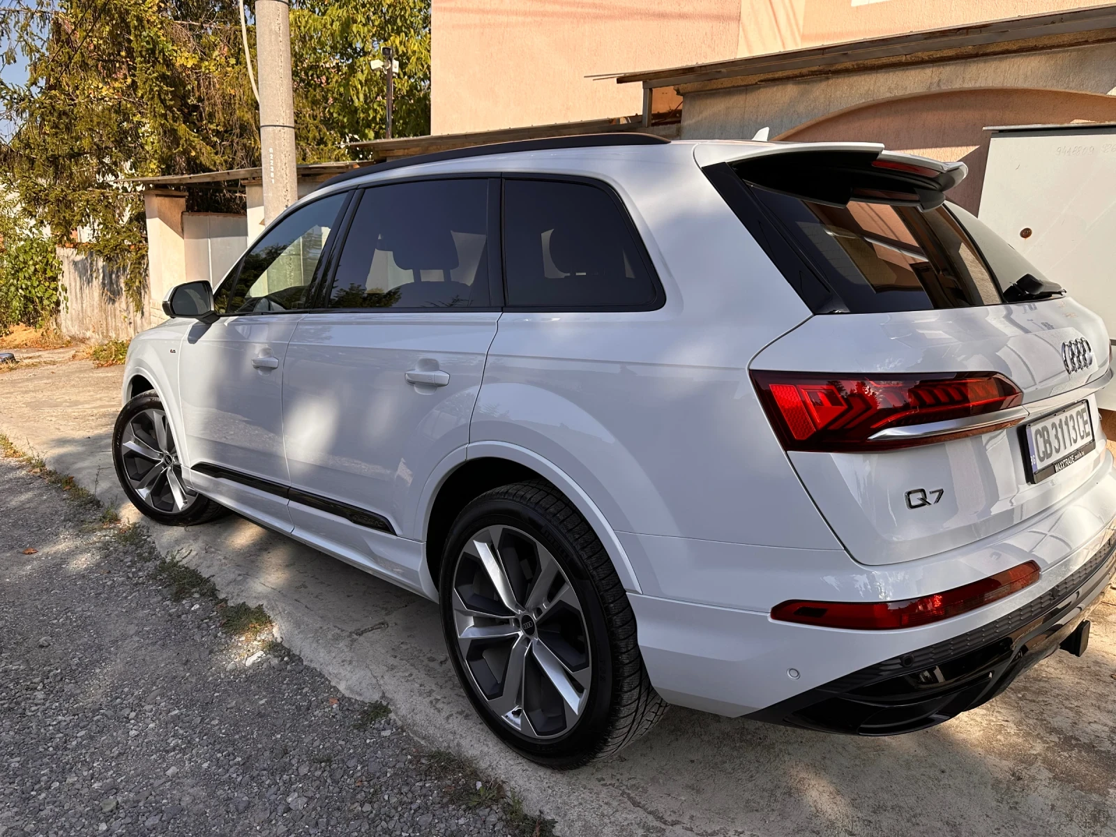 Audi Q7, снимка 3 - Автомобили и джипове - 55944887