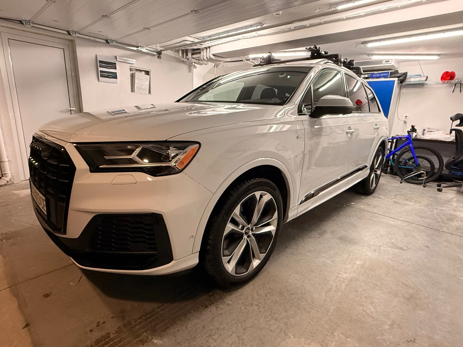 Audi Q7, снимка 2 - Автомобили и джипове - 55944887