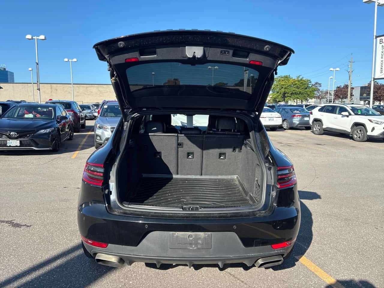 Porsche Macan * AWD * CARFAX * ОПЦИЯ ЗА ФИНАНСИРАНЕ * , снимка 14 - Автомобили и джипове - 56279066