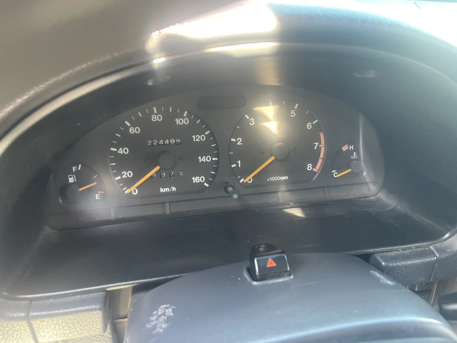 Suzuki Vitara Бензин, снимка 5 - Автомобили и джипове - 56684299