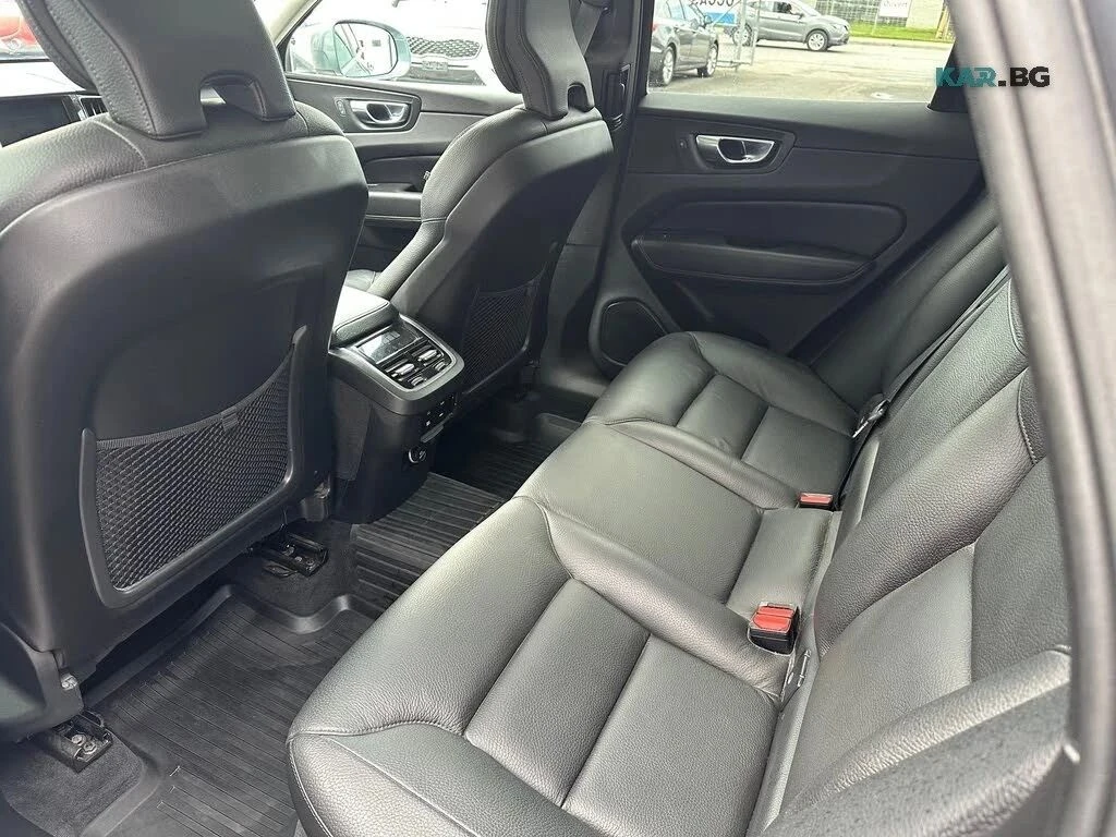 Volvo XC60, снимка 17 - Автомобили и джипове - 56687176