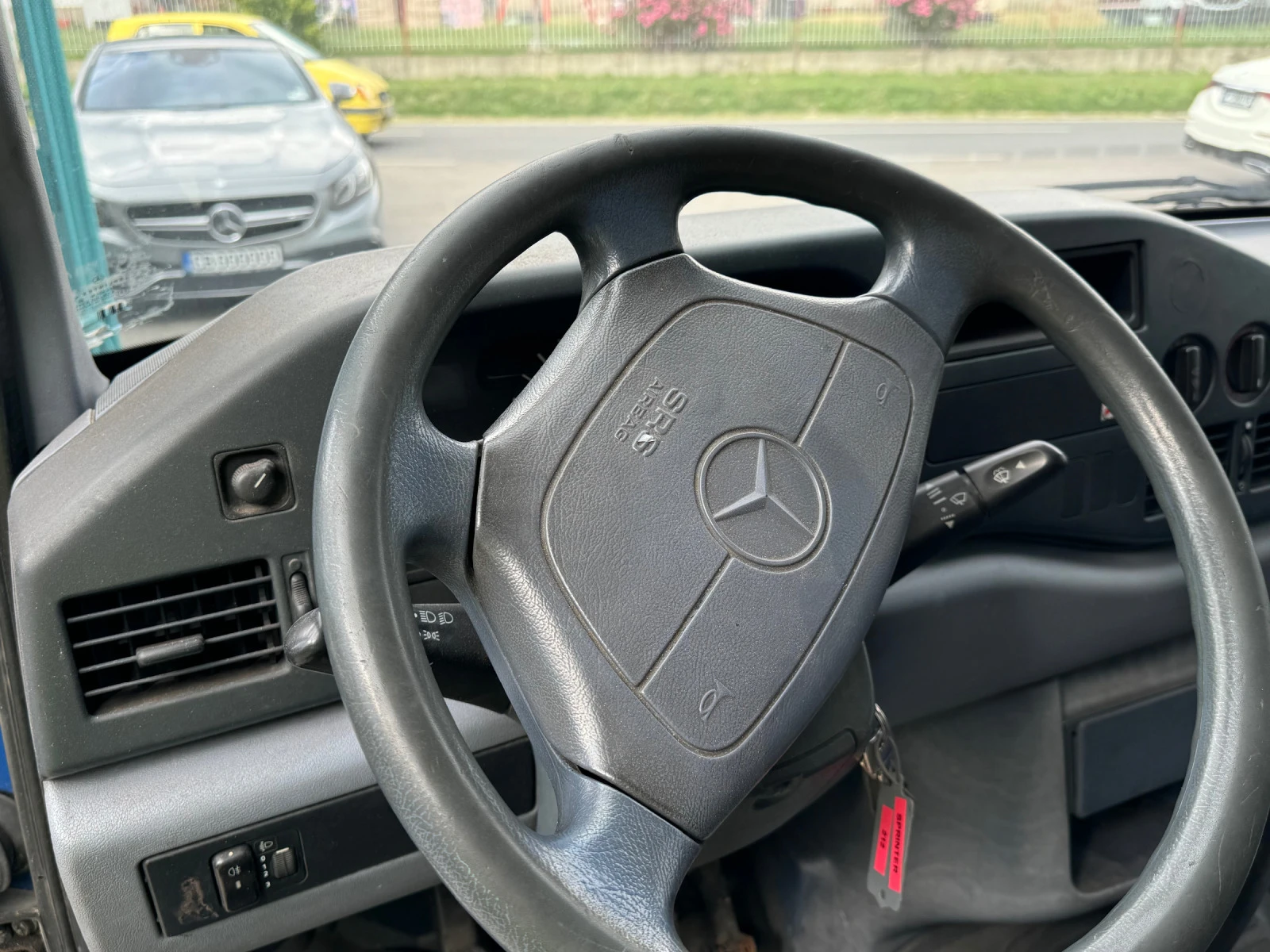 Mercedes-Benz Sprinter 312 2.9TDI* 89.000 км - изображение 4