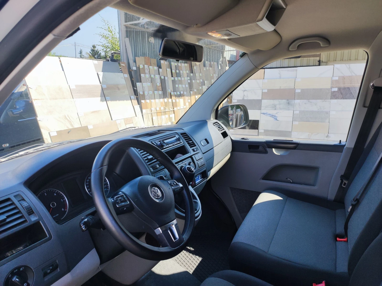 VW Transporter 2.0TDI - изображение 8