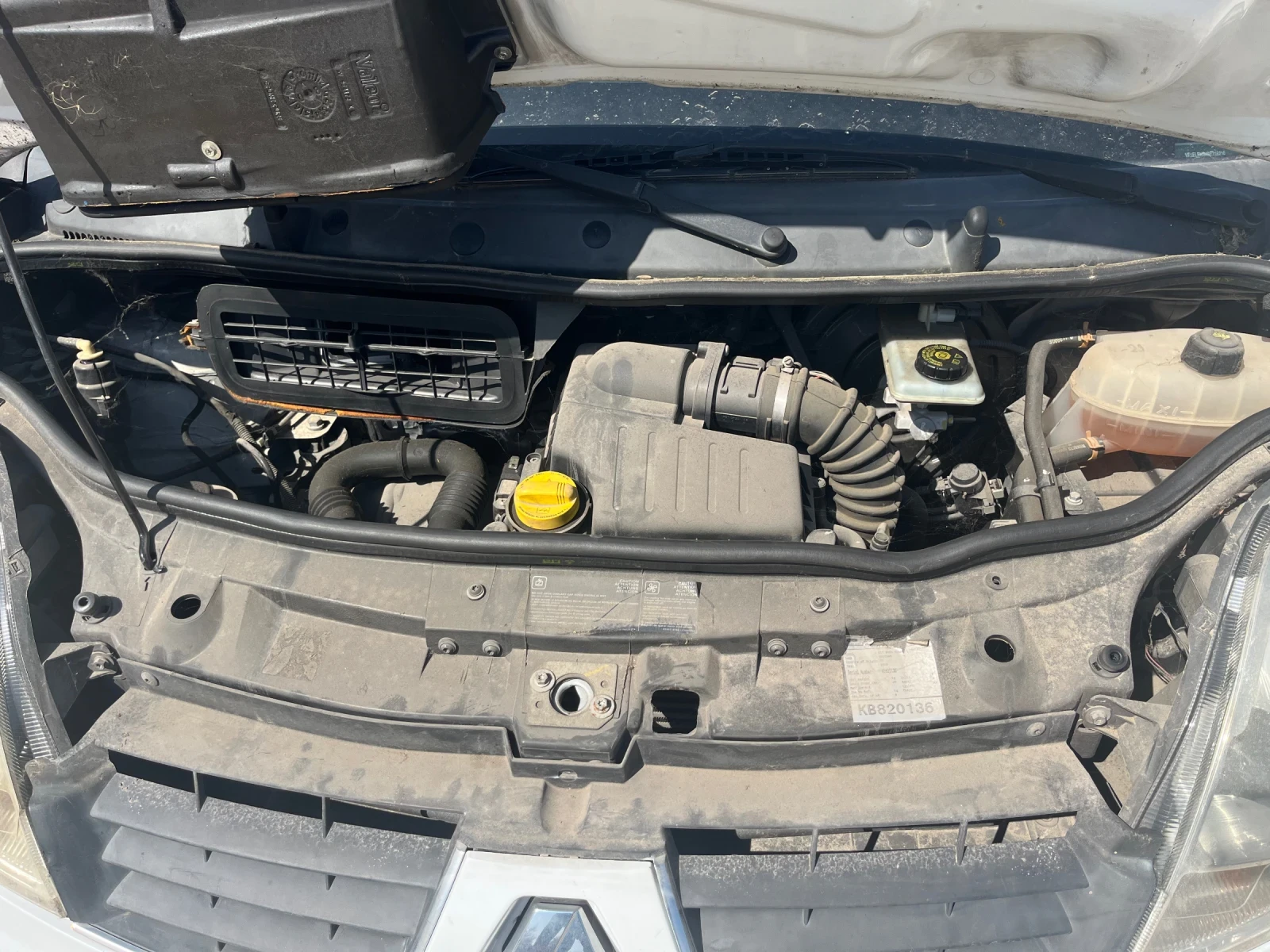 Renault Trafic Хладилен, снимка 13 - Бусове и автобуси - 53878414