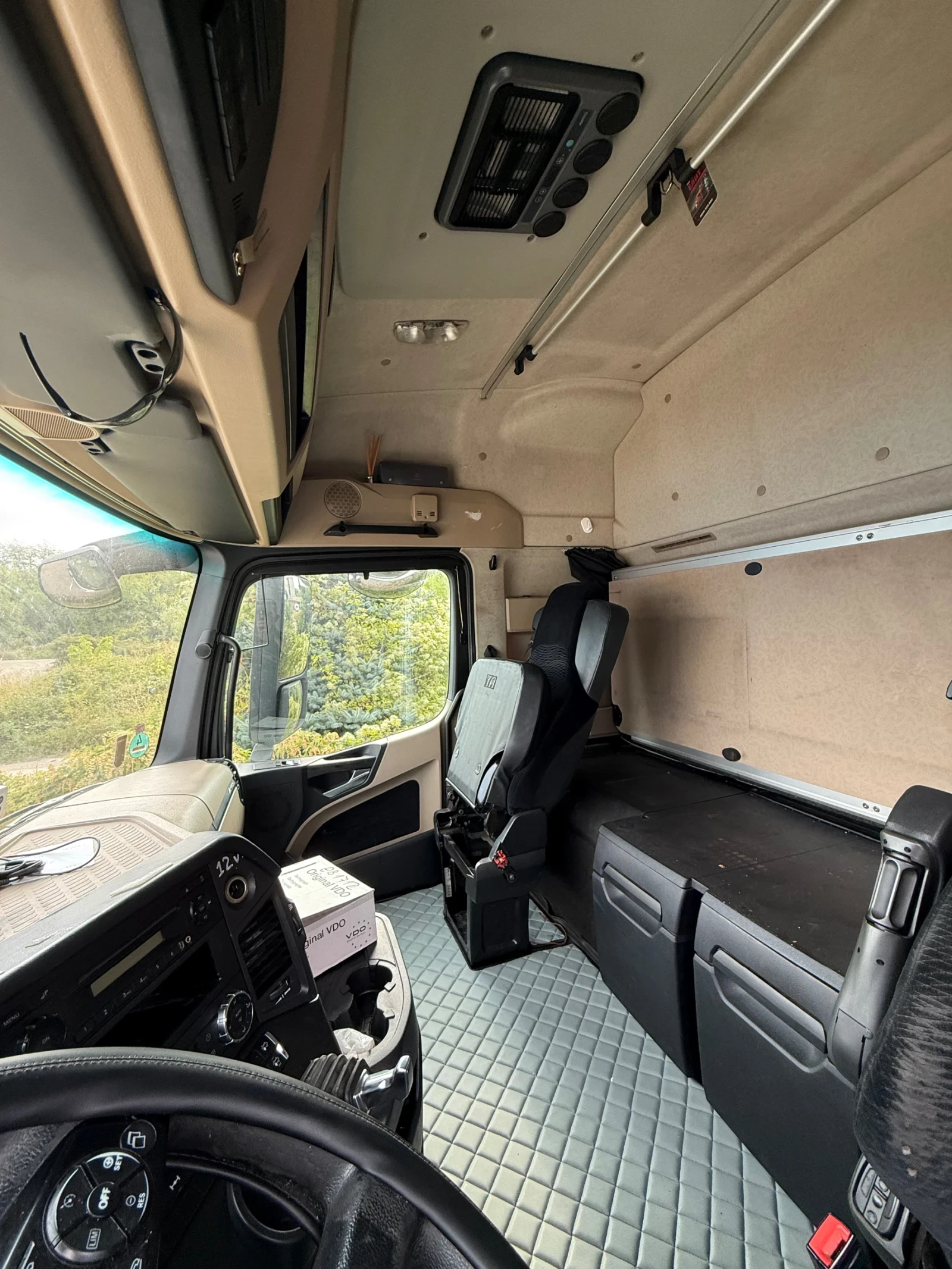Mercedes-Benz Actros, снимка 4 - Камиони - 55649882