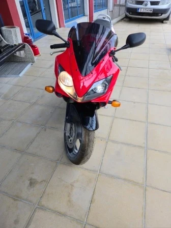 Honda Cbr F4i, снимка 2 - Мотоциклети и мототехника - 55697519