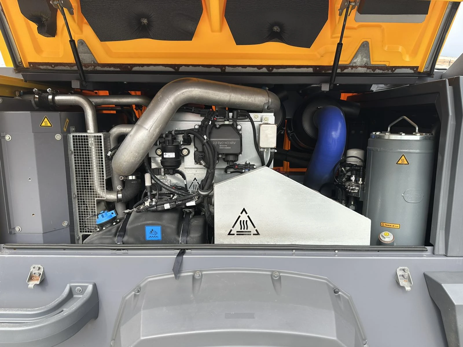 Компресори Atlas Copco XAS188-14Pace S5, снимка 8 - Индустриална техника - 54023492