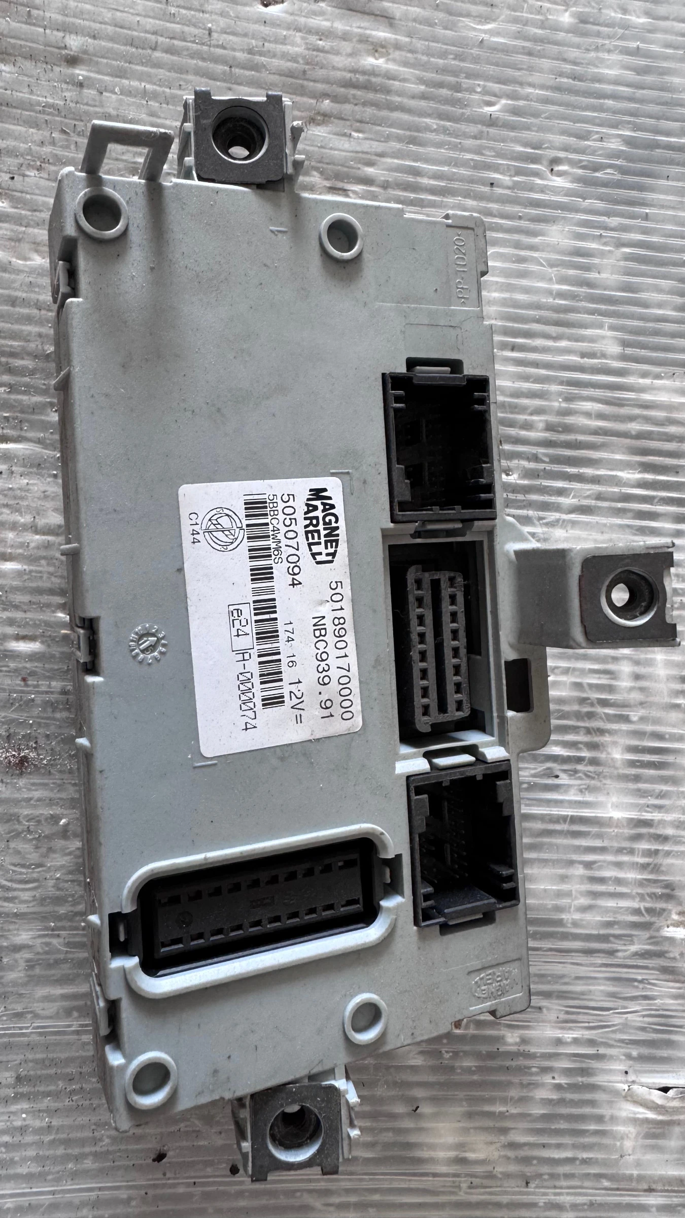 ��������� ����� (������� ����� BSI / BSM ) �� Alfa Romeo 159 - 501890170000 / 50507094 | Mobile.bg � ����������� 1