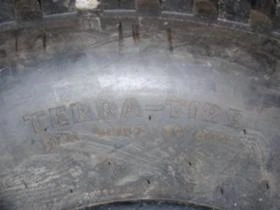 Гуми, снимка 8