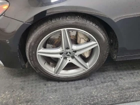 Mercedes-Benz E 300 CARFAX, снимка 17