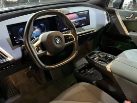 BMW iX 50xDrive/523HP/PANO/HUD/H&K/MEMO/AHK/LED/965g, снимка 8