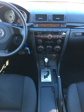 Mazda 3 1.6i Automat Швейцария, снимка 12