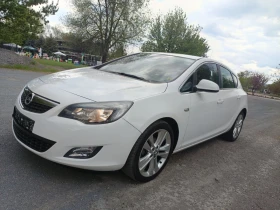 Обява за продажба на Opel Astra 1.4 COSMO ~8 799 лв. - изображение 11