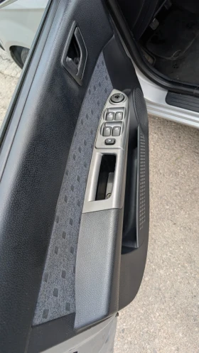 Hyundai Getz 1.3 GLS - 1500 € / 2933.74 лв. - 45041036 8