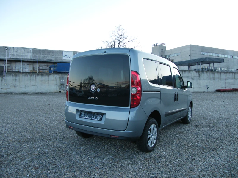 Fiat Doblo 1.6 M-jet, снимка 4 - Автомобили и джипове - 47522049