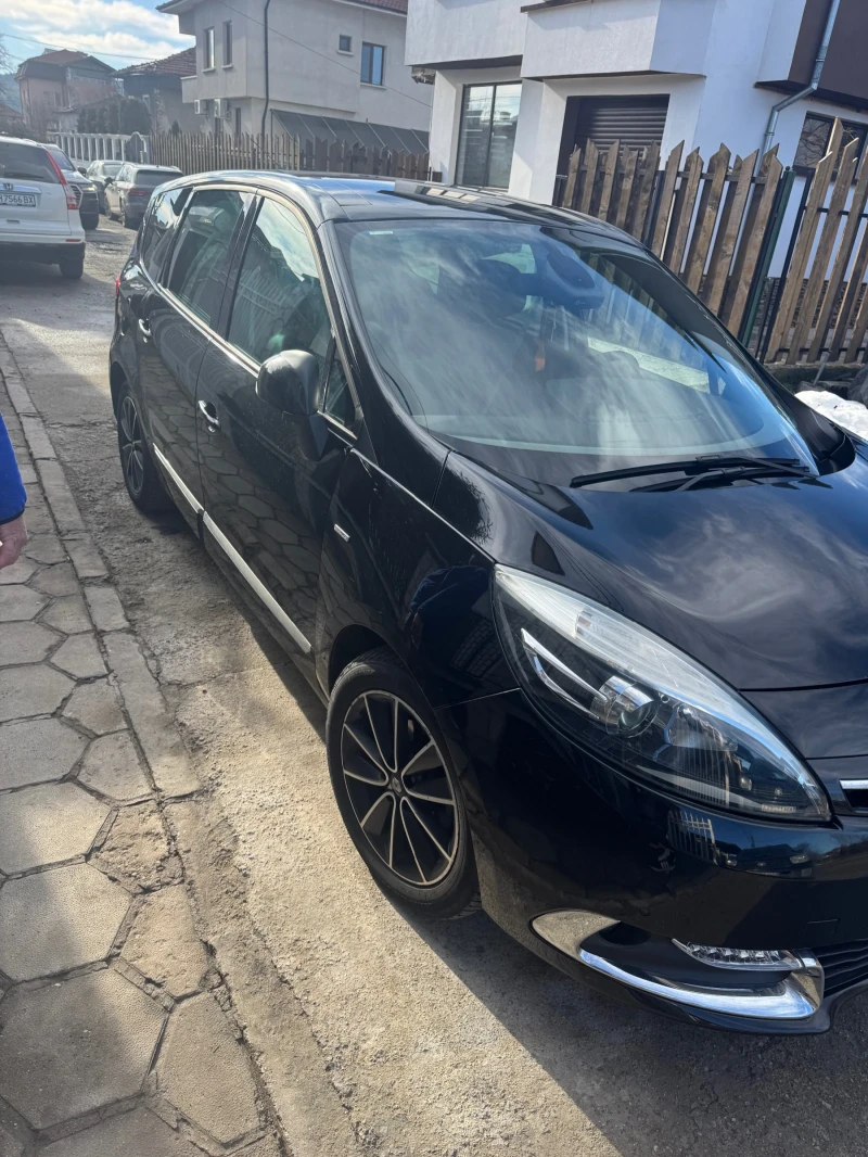 Renault Grand scenic 1.6dci BOSE, снимка 2 - Автомобили и джипове - 48841534