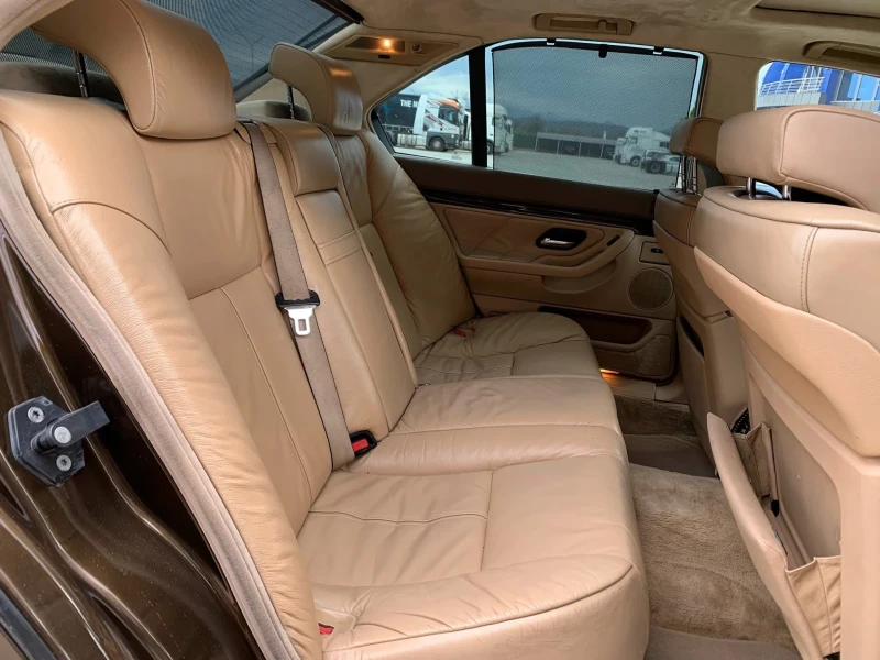 BMW 728, снимка 11 - Автомобили и джипове - 51675986