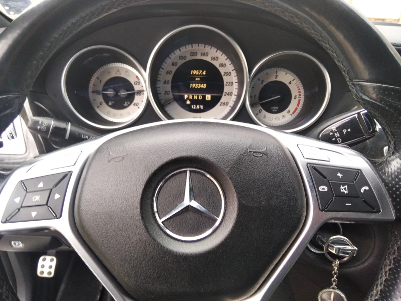 Mercedes-Benz CLS 350 CDI, снимка 14 - Автомобили и джипове - 52358211
