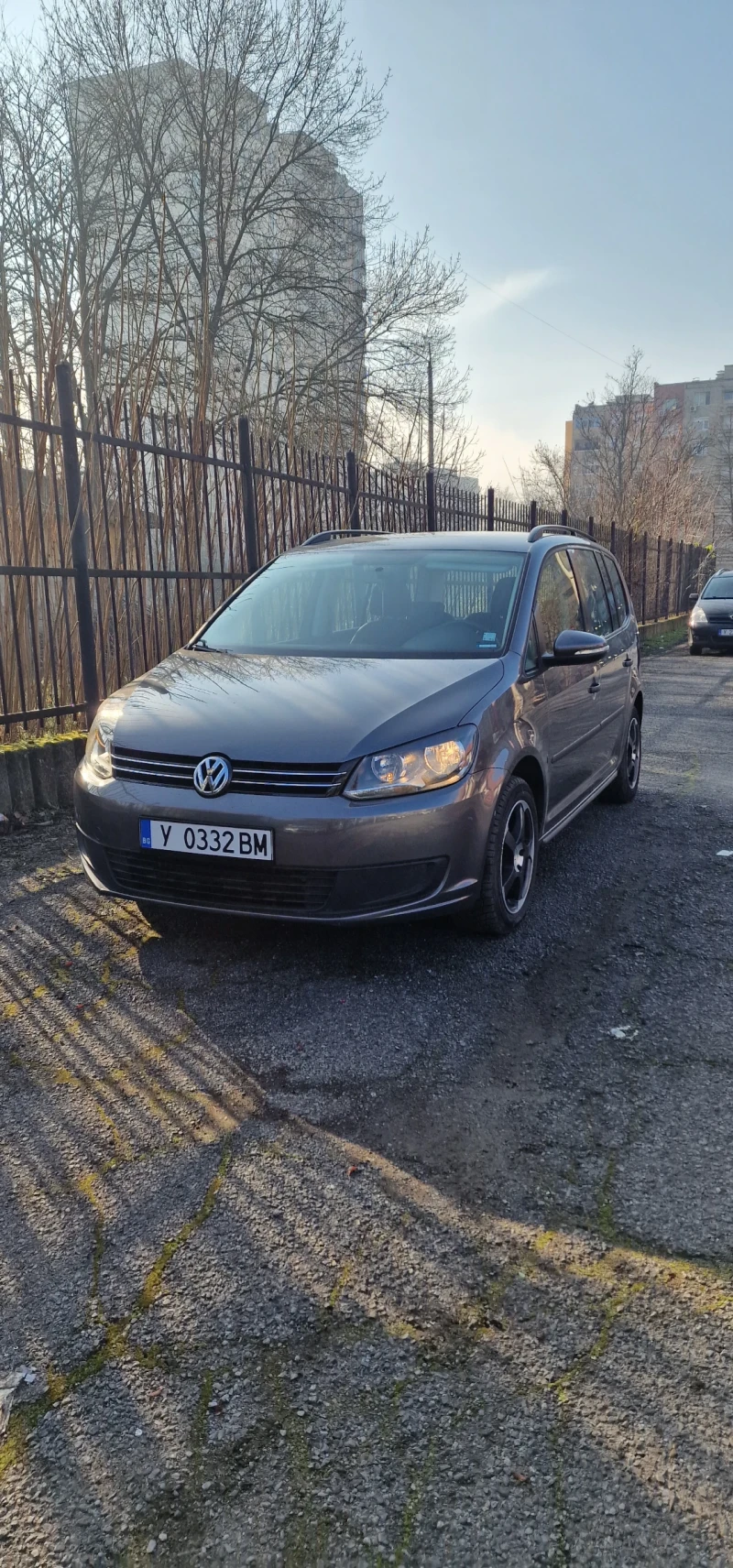 VW Touran 1.6TDI 90к.с., снимка 17 - Автомобили и джипове - 52852803