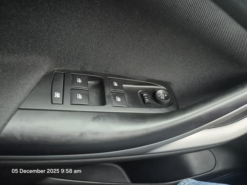 Opel Astra Exite, снимка 12 - Автомобили и джипове - 52660327