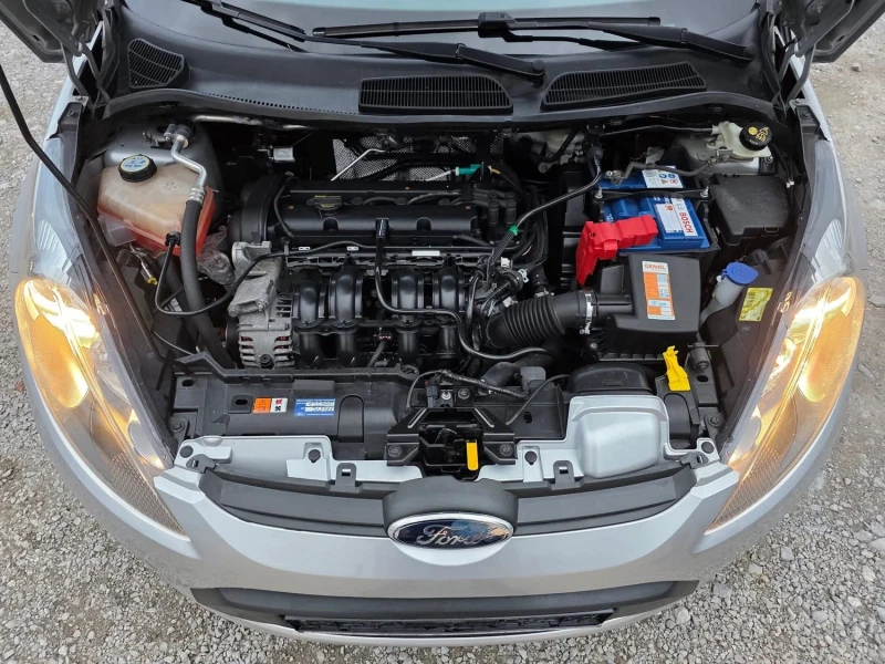 Ford Fiesta 1.25i 60K.C. / КЛИМАТИК / КАТО НОВА /, снимка 13 - Автомобили и джипове - 52730803