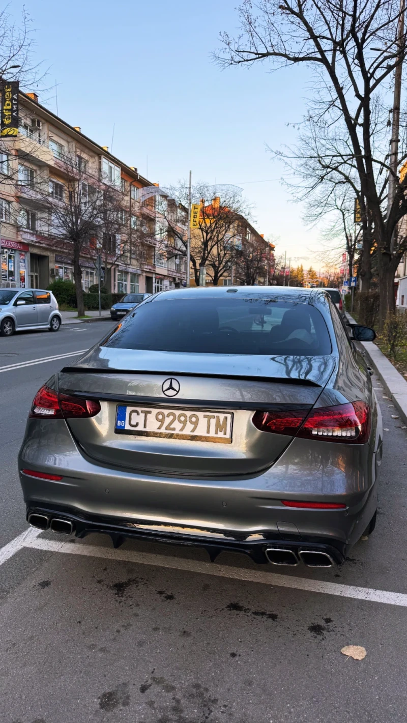 Mercedes-Benz E 300, снимка 2 - Автомобили и джипове - 52803410