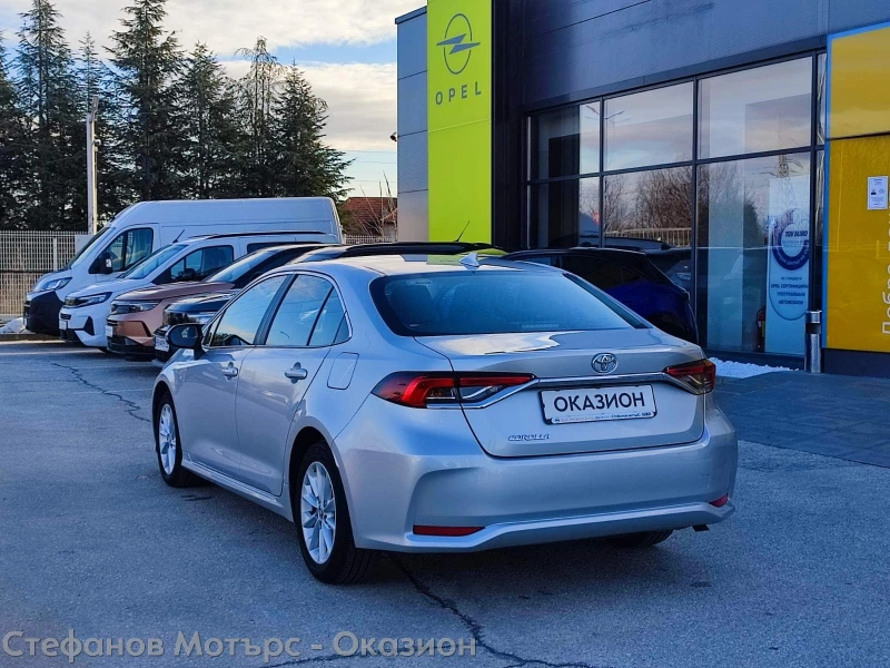 Toyota Corolla Executive 1.6 VALVEMATIC (132hp) MT6, снимка 6 - Автомобили и джипове - 53101022