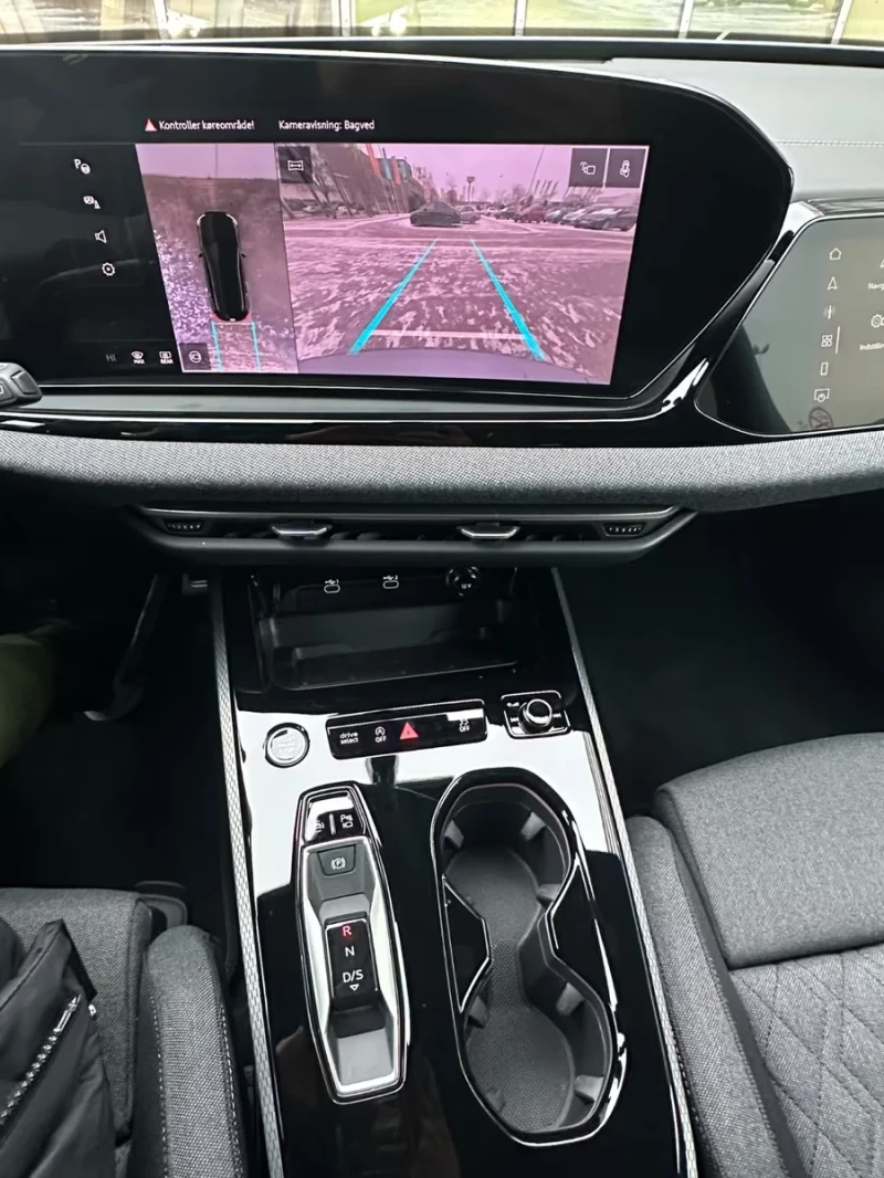 Audi A5 Avant* TFSI* S-Line* 360* Matrix* Гаранция, снимка 12 - Автомобили и джипове - 53490796