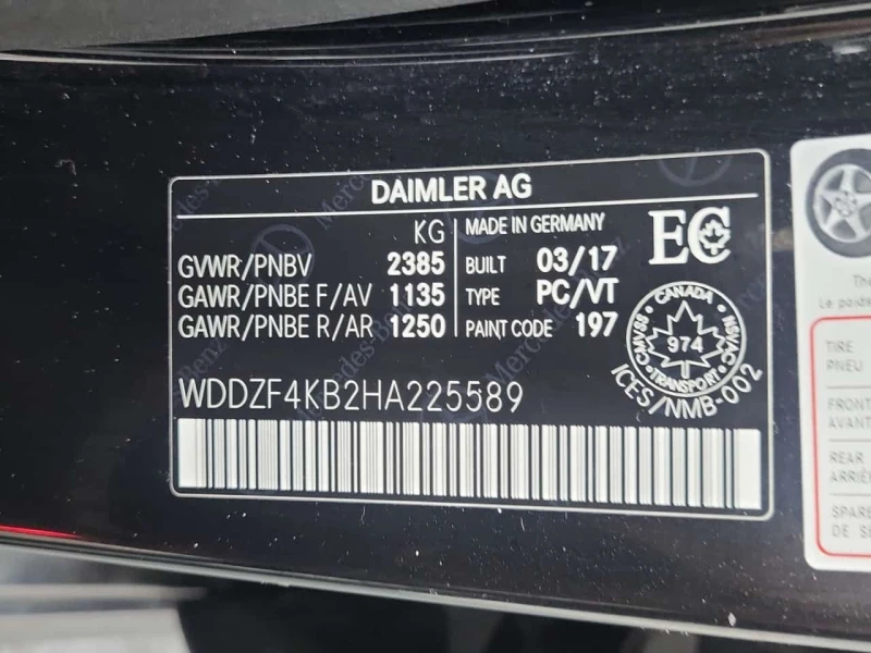 Mercedes-Benz E 300 CARFAX, снимка 15 - Автомобили и джипове - 53564728