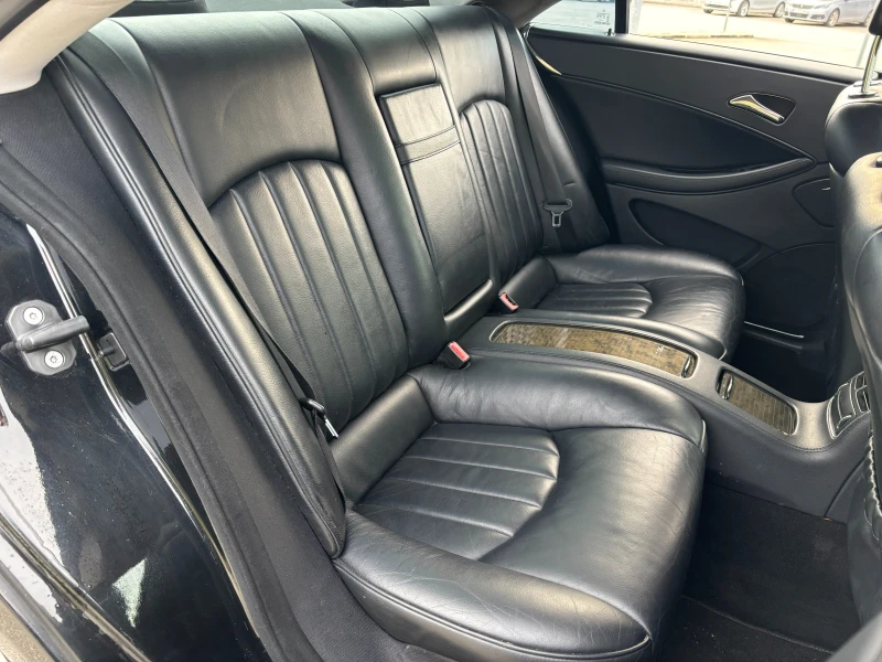 Mercedes-Benz CLS 320 CDI Harman/Kardon, снимка 13 - Автомобили и джипове - 53597673